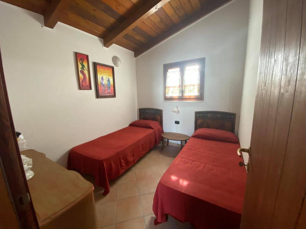 B&B Le Stagioni Castel Del Monte  Exterior photo