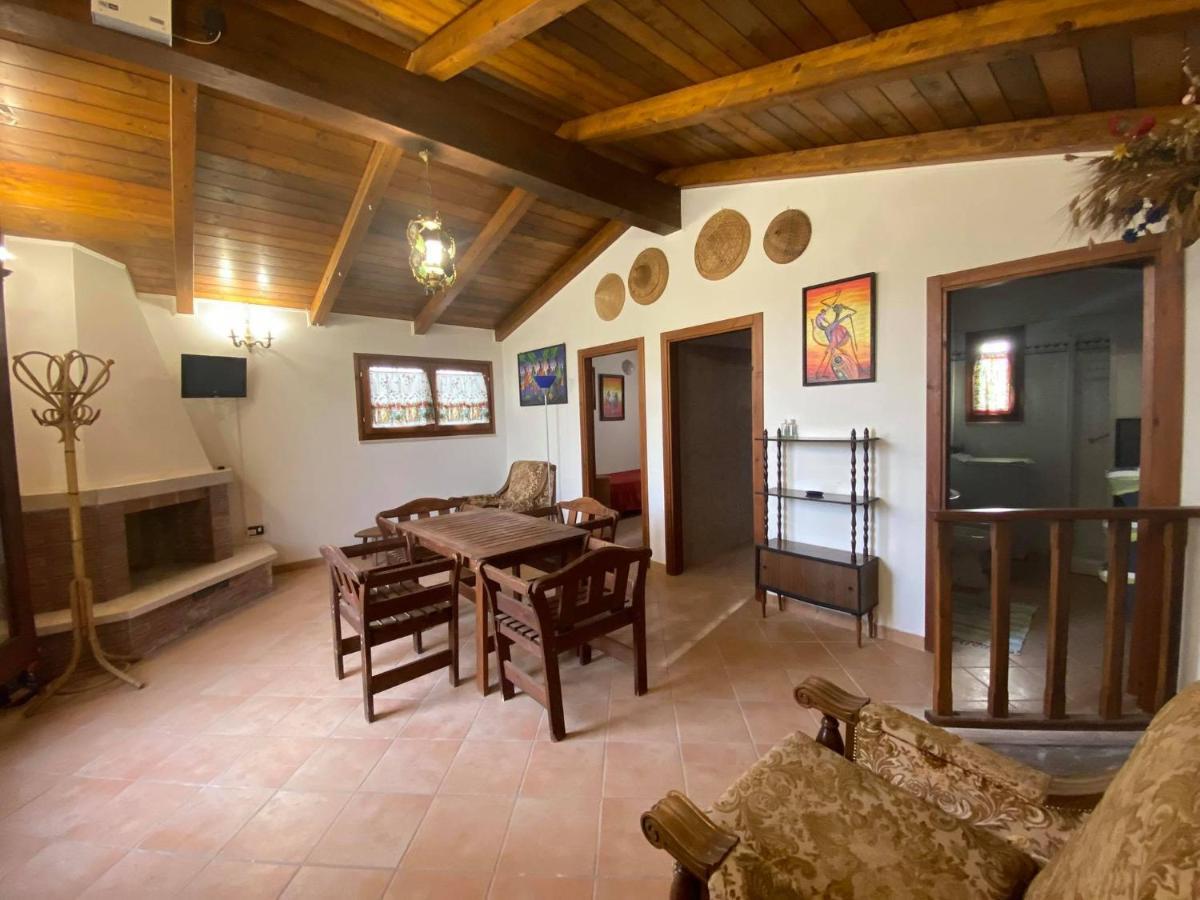 B&B Le Stagioni Castel Del Monte  Exterior photo