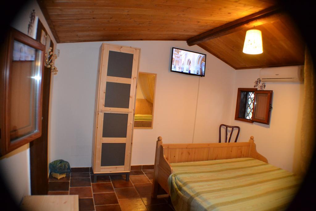B&B Le Stagioni Castel Del Monte  Exterior photo